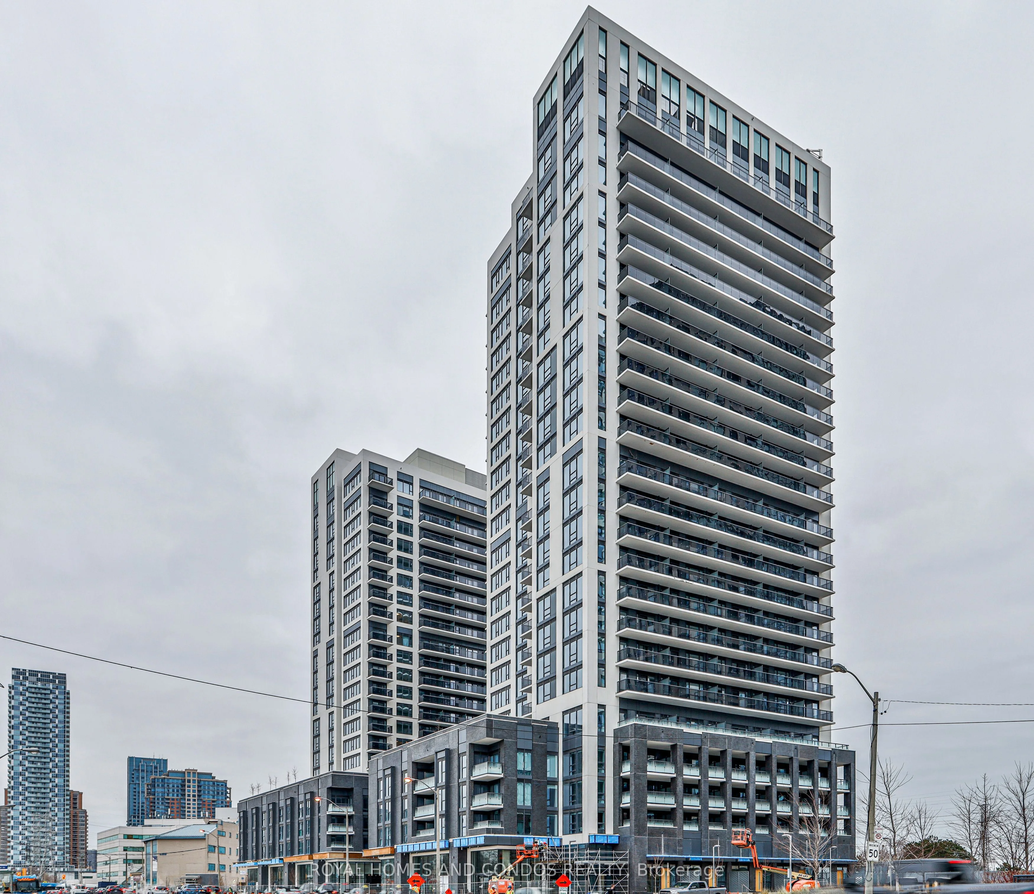 30 Samuel Wood Way 402, Toronto W08, ON M9B 0C9