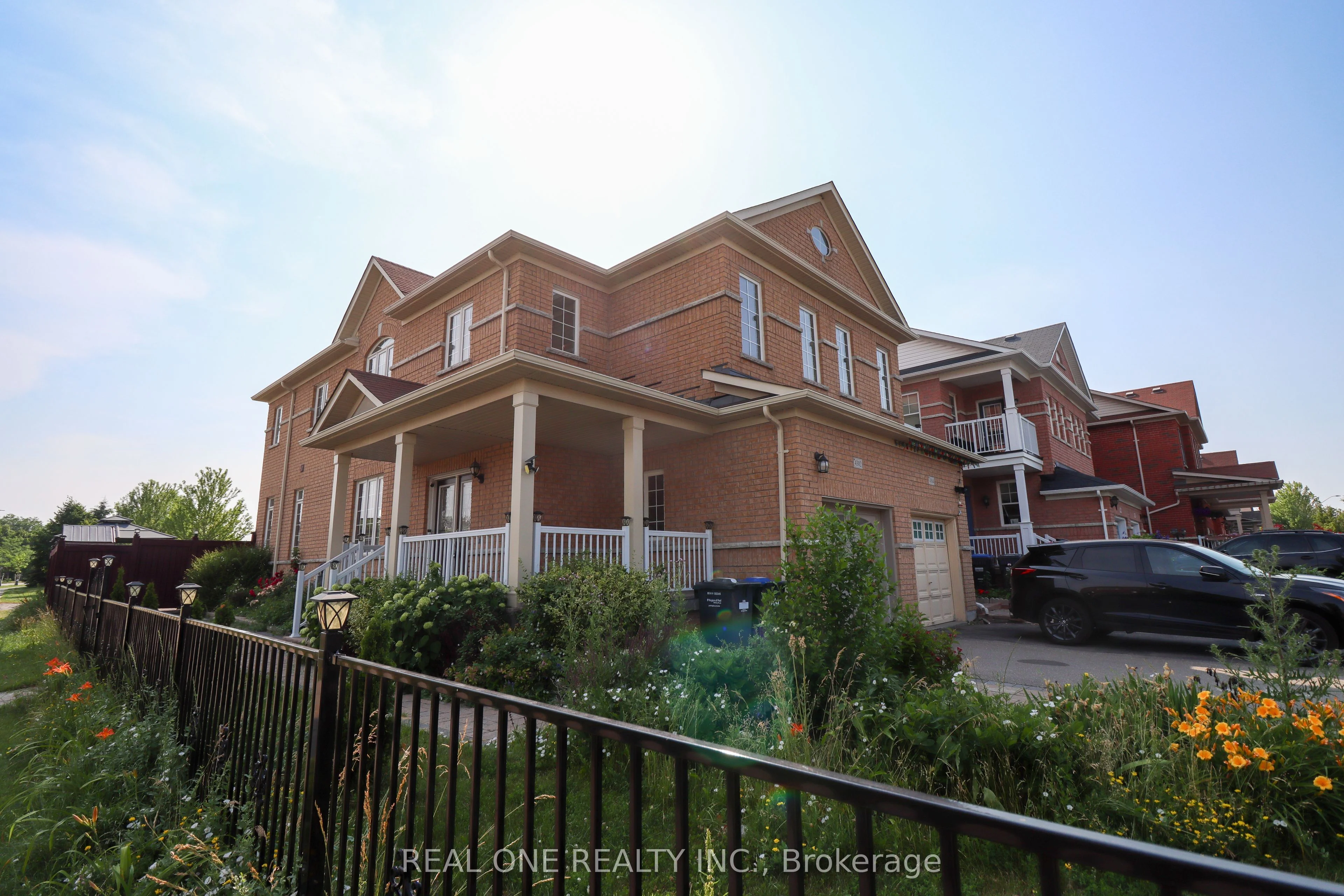4302 Trail Blazer Way, Mississauga, On L5r 0a9