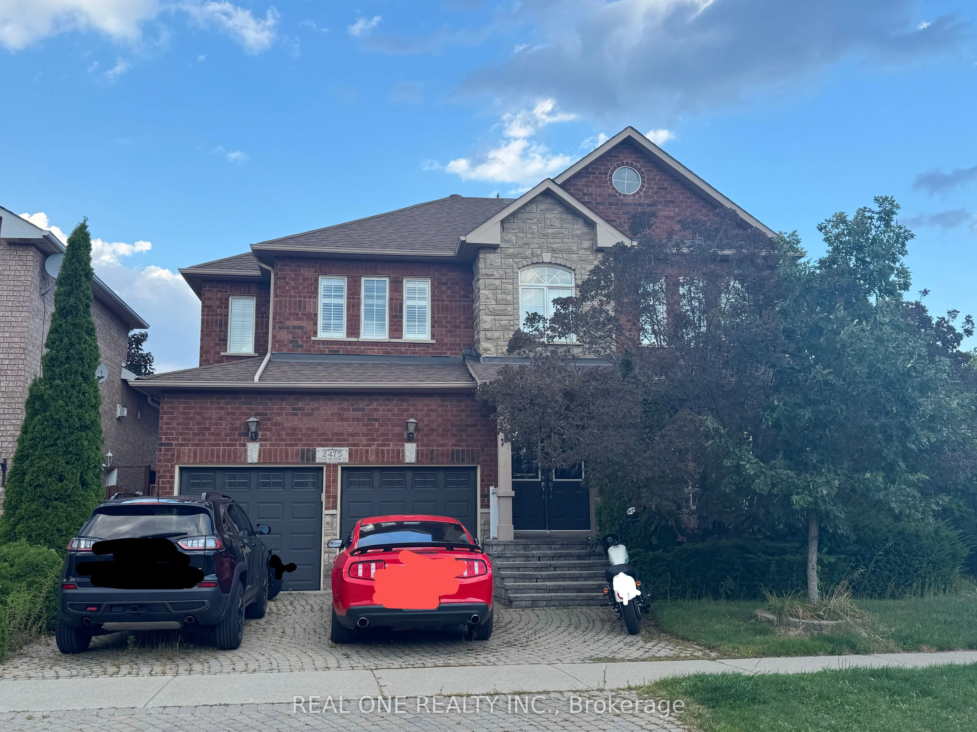 2475 Cedar Meadow Lane, Oakville, ON L6H 7A5