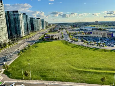 Condo Apartment in Mississauga