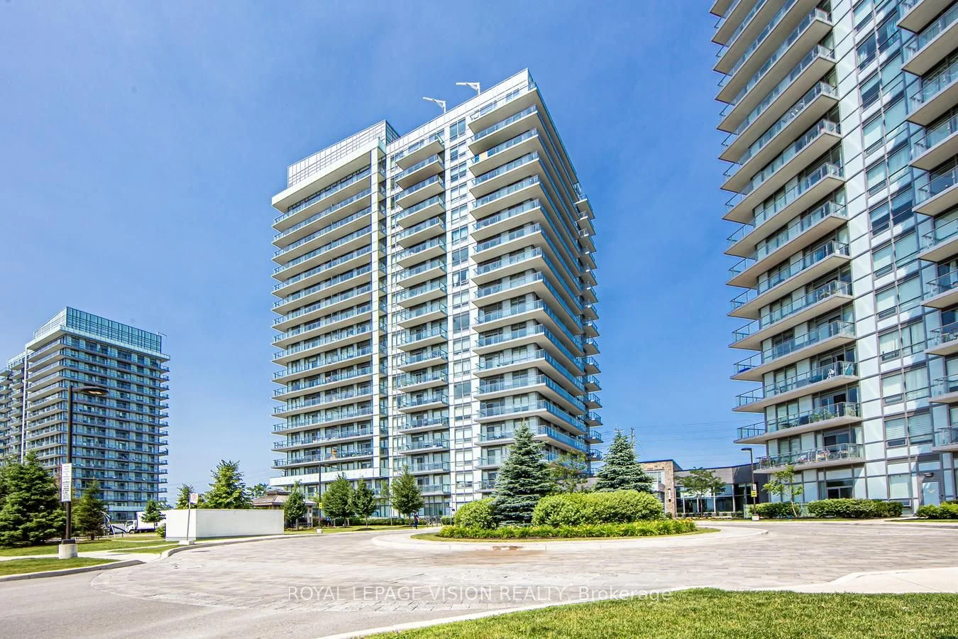 4677 Glen Erin Drive 1009, Mississauga, ON L5M 2E3