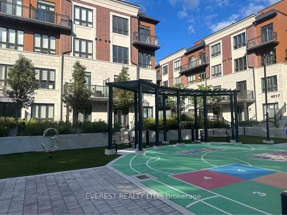 4045 Hickory Drive 13, Mississauga, ON L4W 1L1