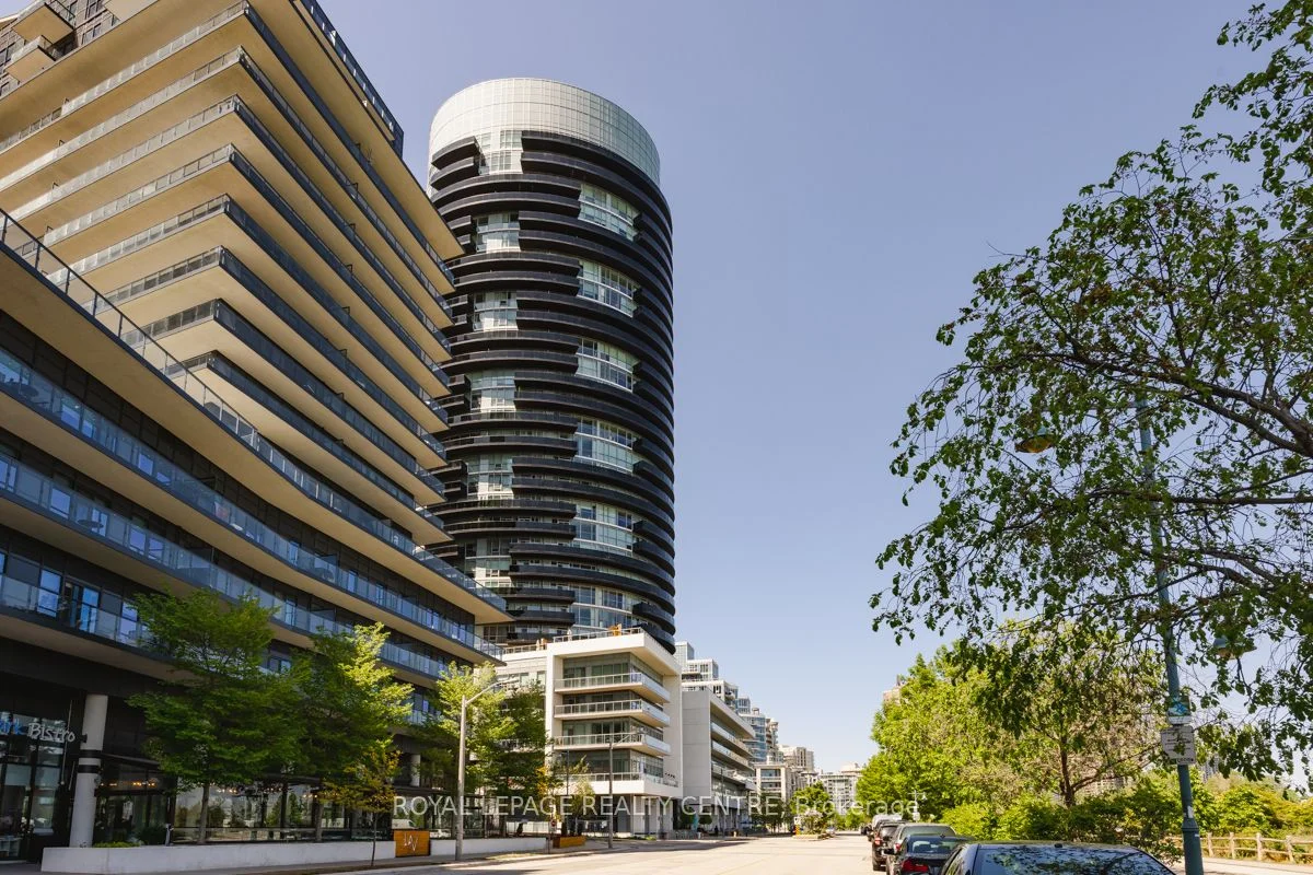 80 MARINE PARADE Drive 413, Toronto W06, ON M8V 0A3