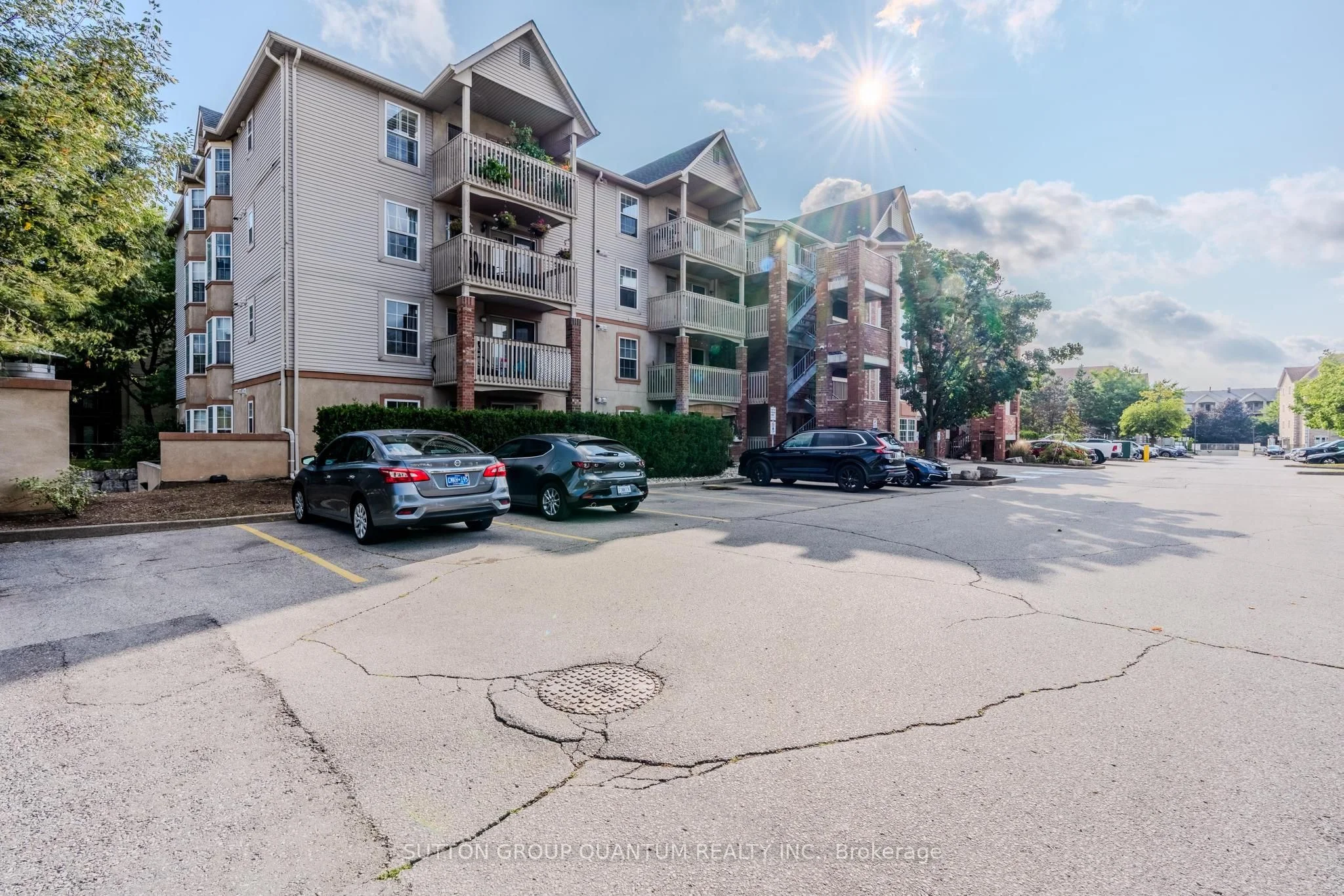 4013 Kilmer Drive 112, Burlington, ON L7M 4M3