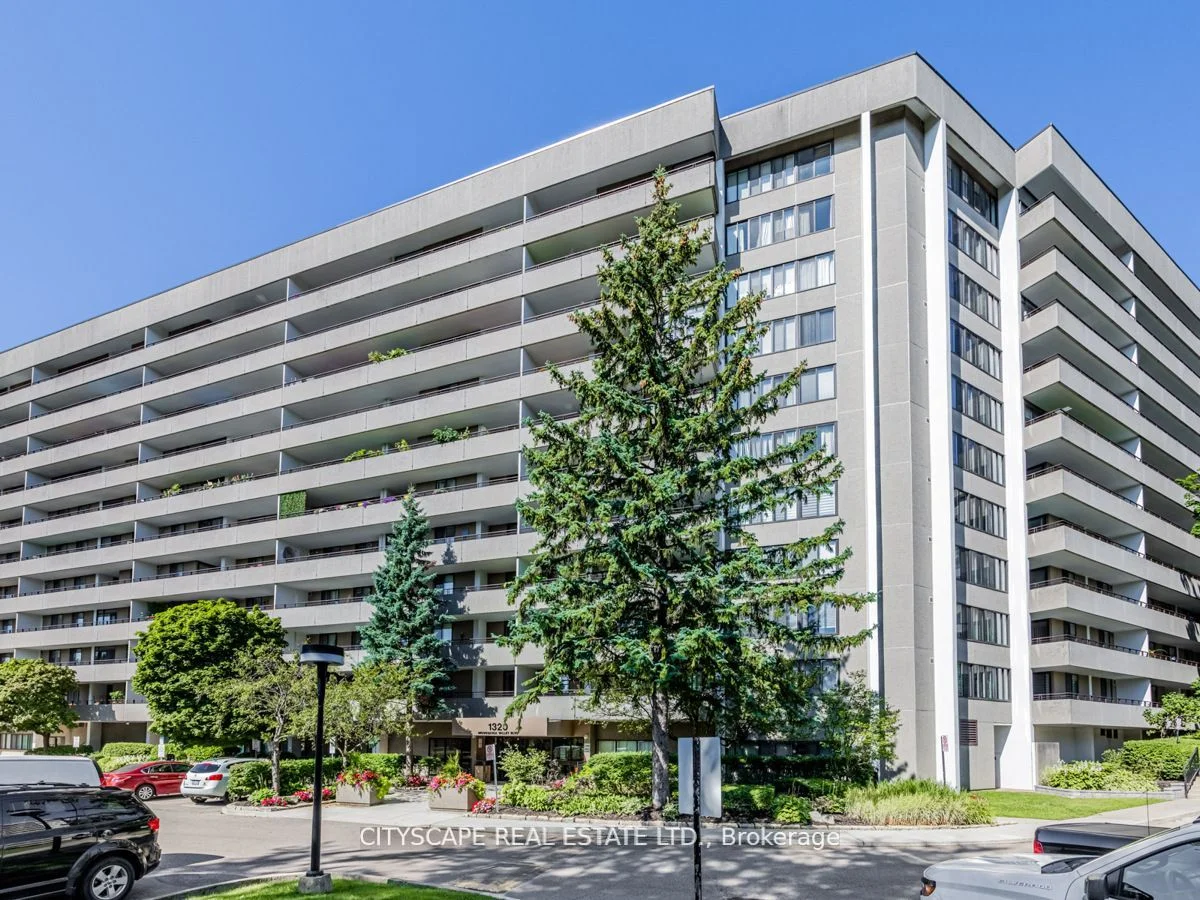1320 Mississauga Valley Boulevard 304, Mississauga, ON L5A 3S8