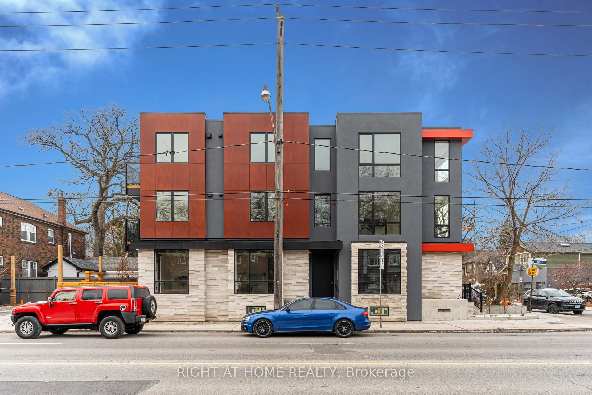 218 Jane Street Lower Level, Toronto W02, ON M6S 3Y9