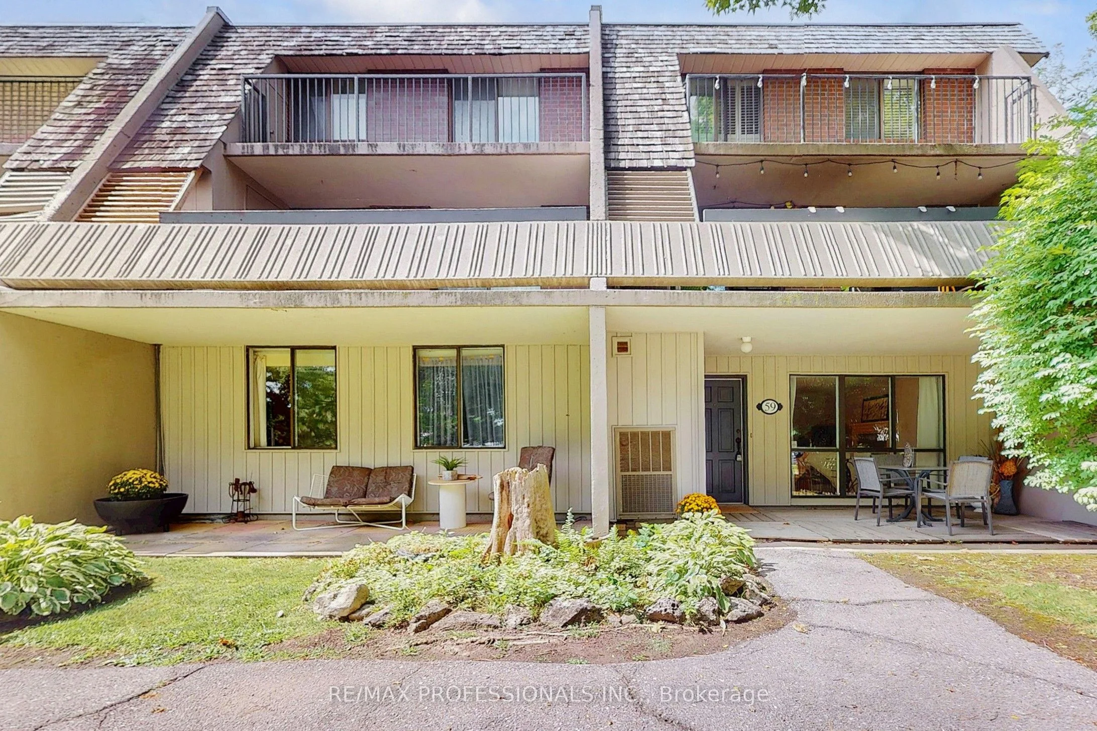 1330 Mississauga Valley Boulevard 59, Mississauga, ON L5A 3T1
