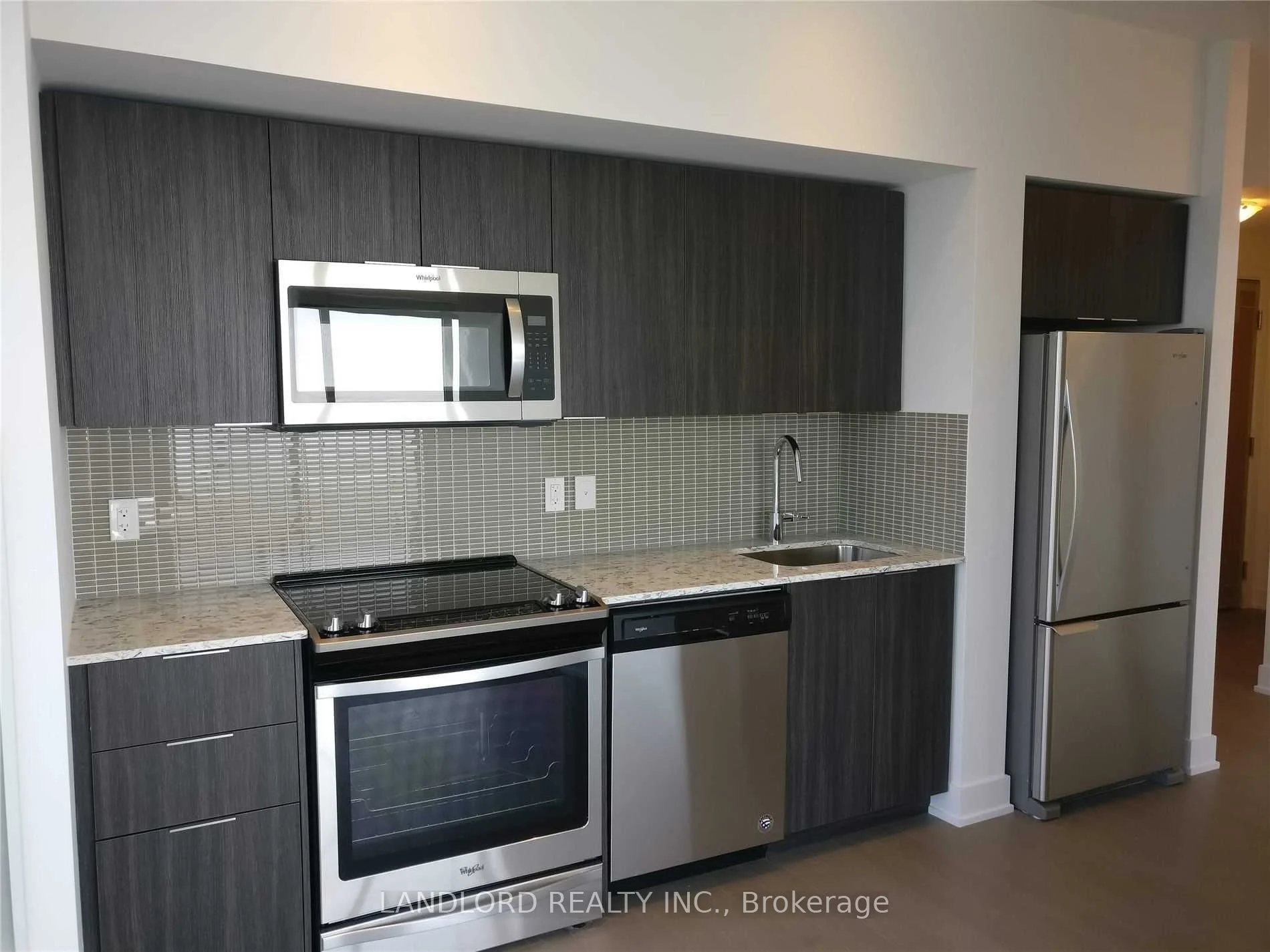 30 Shore Breeze Drive 3221, Toronto W06, ON M8V 0J1