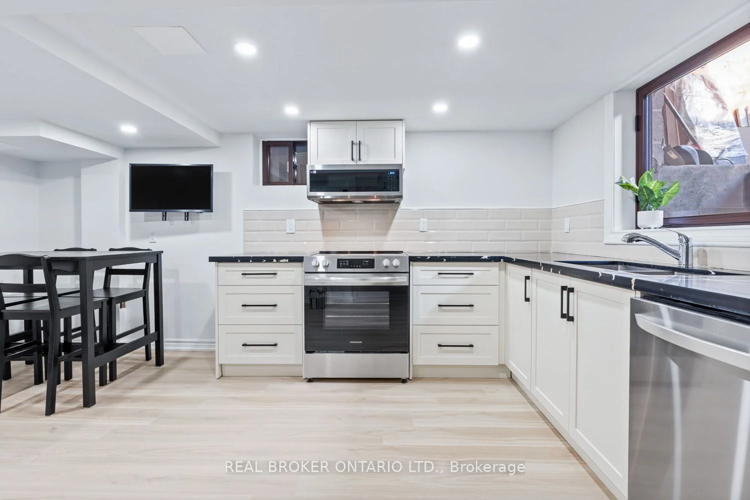 343 Prince Edward Drive N Lower Level, Toronto W08, ON M8X 2L4