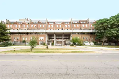 Condo Townhouse in Toronto