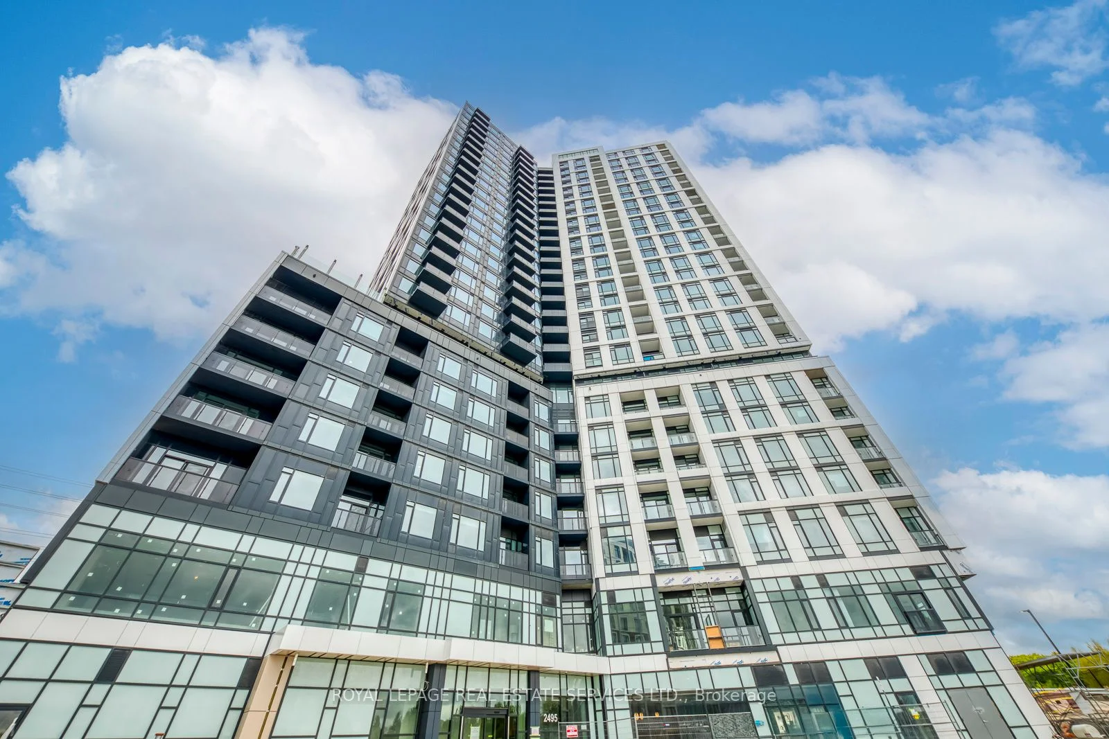 2495 Eglinton Avenue W 314, Mississauga, ON L5M 2T2