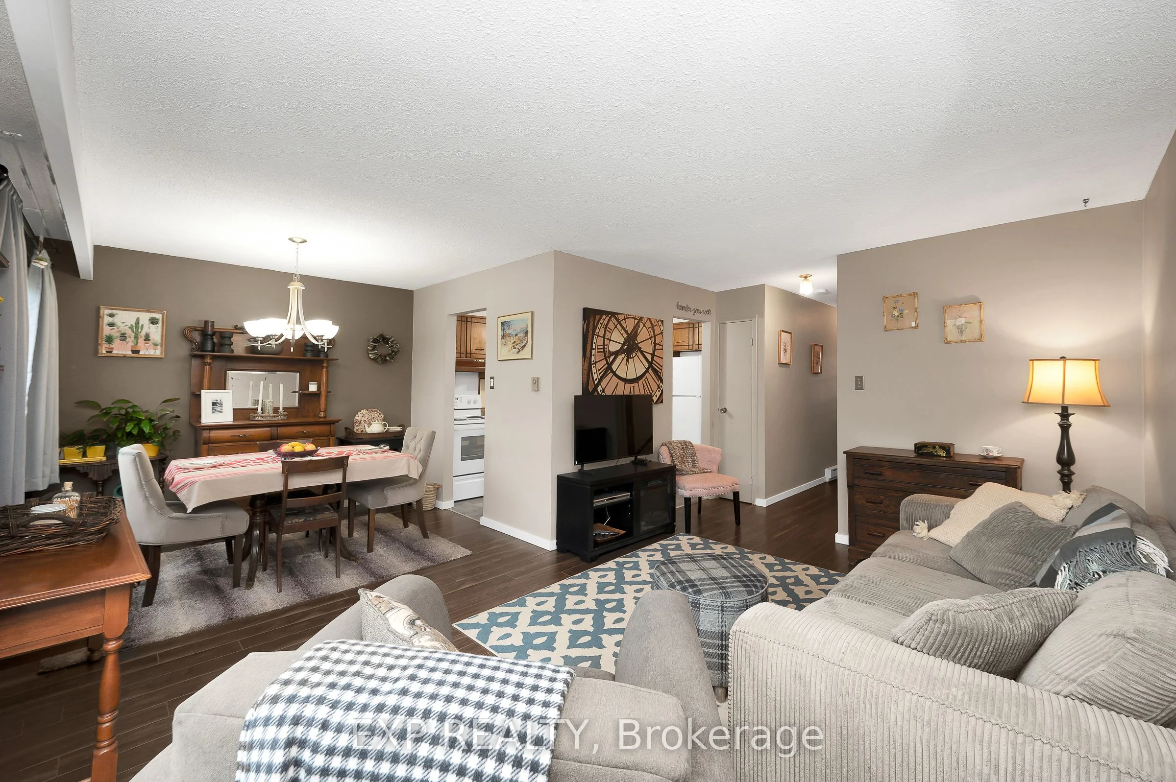 5017 Pinedale Avenue 21, Burlington, On L7l 5j6
