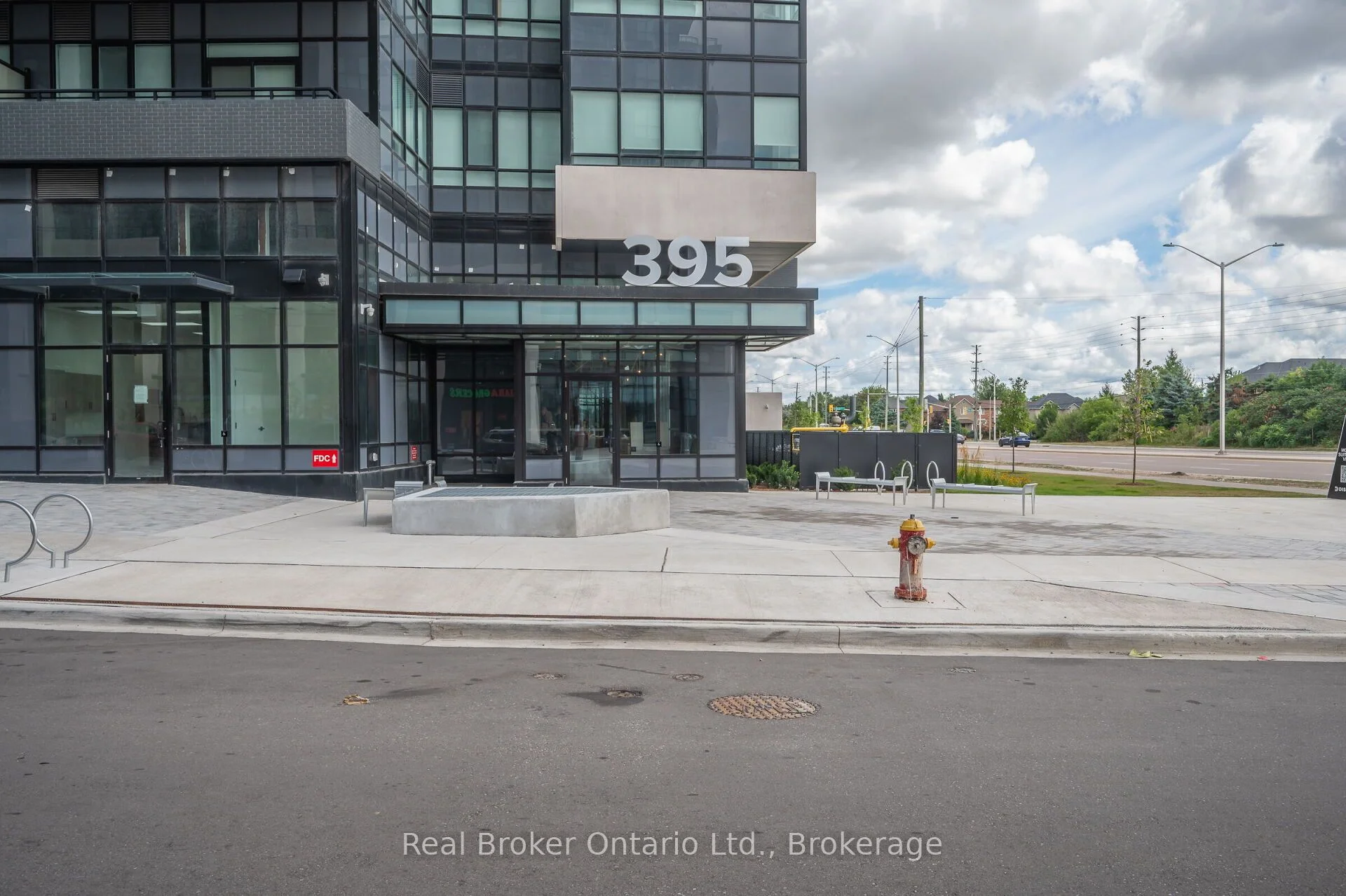 Condo Apartment in Oakville