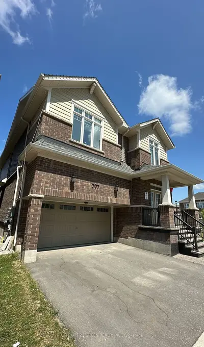 Detached in Milton