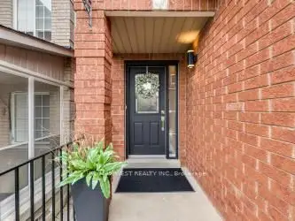 Detached in Caledon