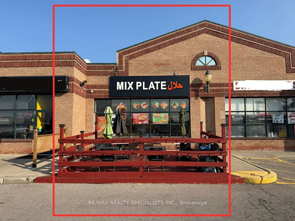 17 Queen Street N A4, Mississauga, ON L5N 6A1