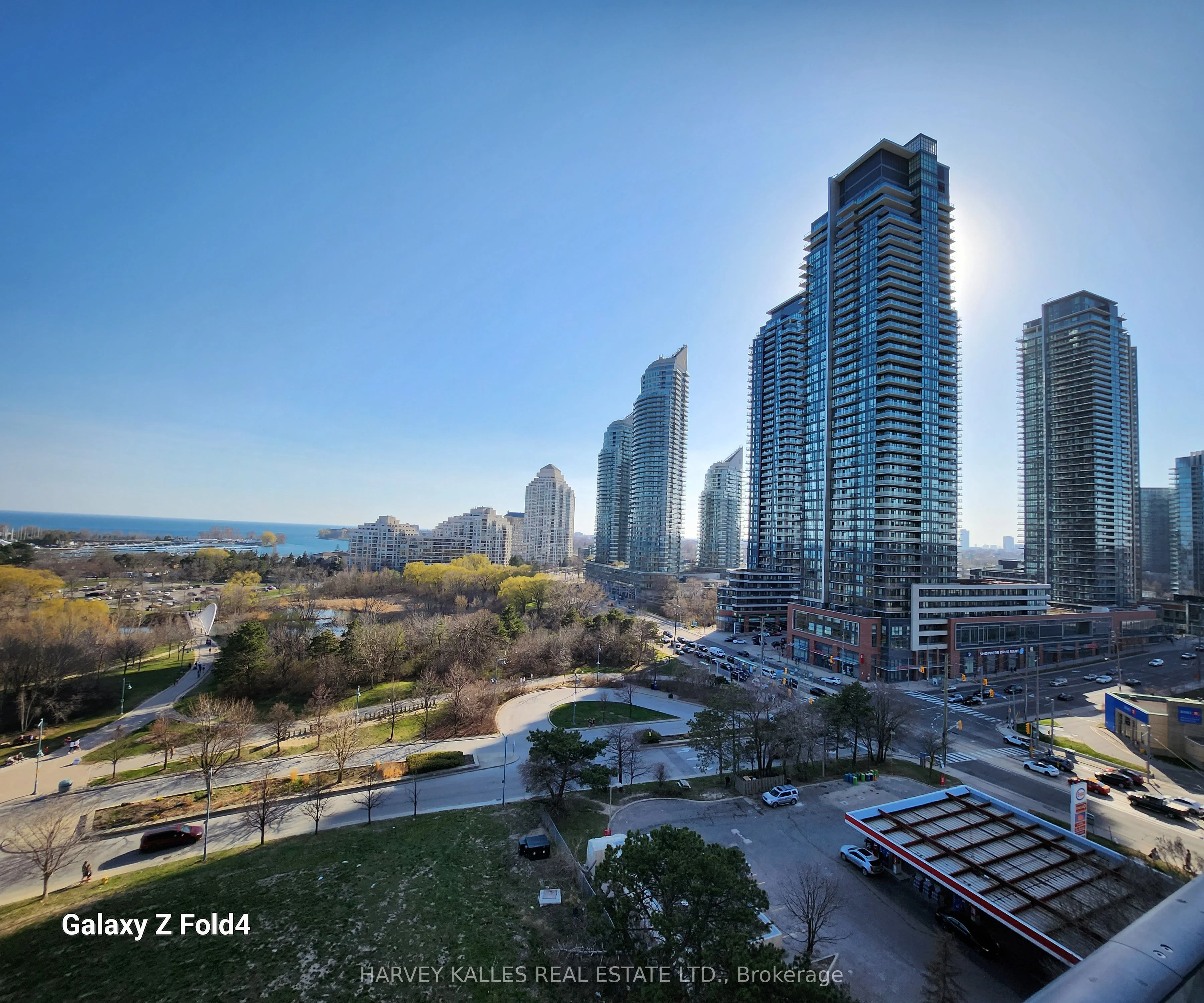 30 Shore Breeze Drive 920, Toronto W06, ON M8V 1A1