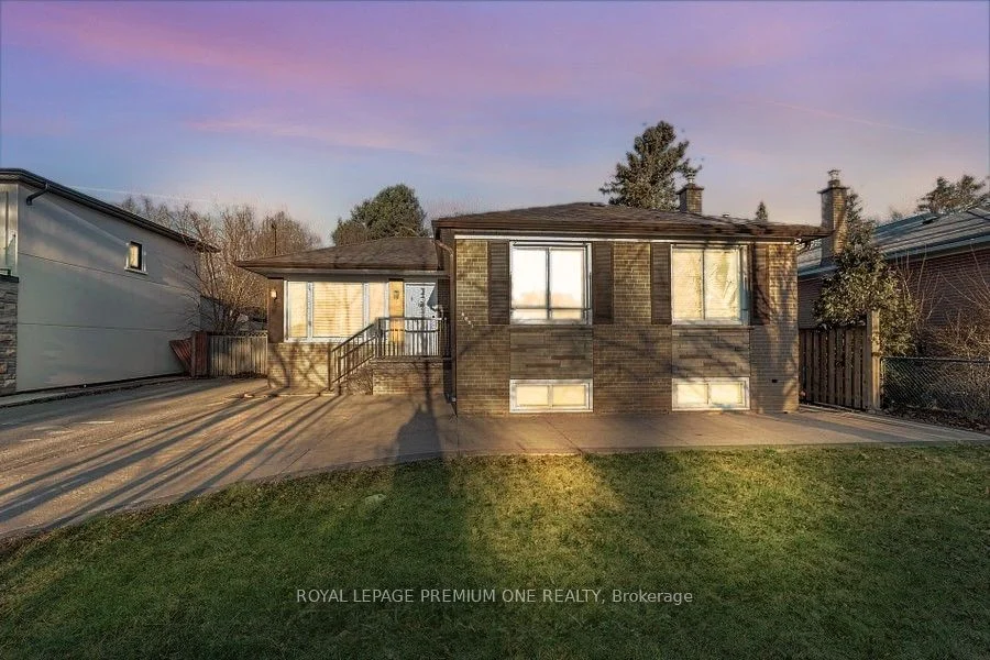 2085 Bridge Road BSMT, Oakville, ON L6L 2E8