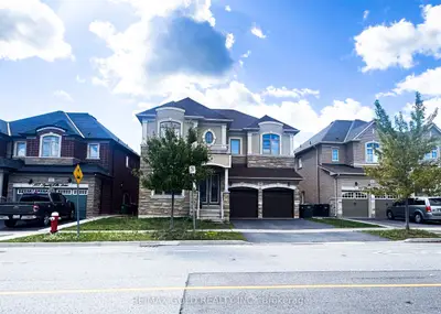 Detached in Brampton
