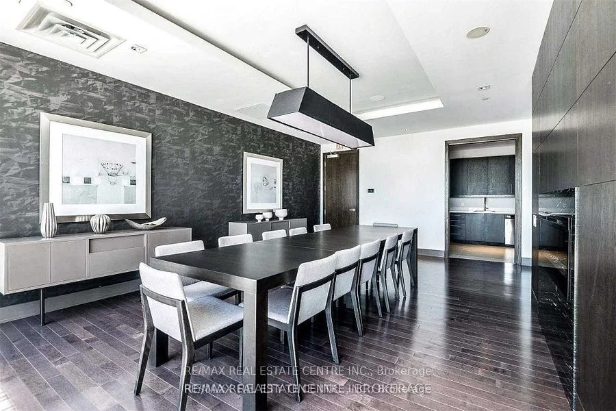 4011 Brickstone Mews 2203, Mississauga, On L5b 0j7