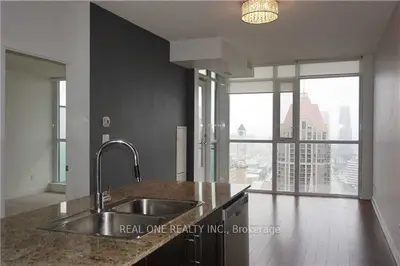 Condo Apartment in Mississauga