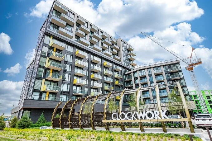 Condo Apartment in Oakville