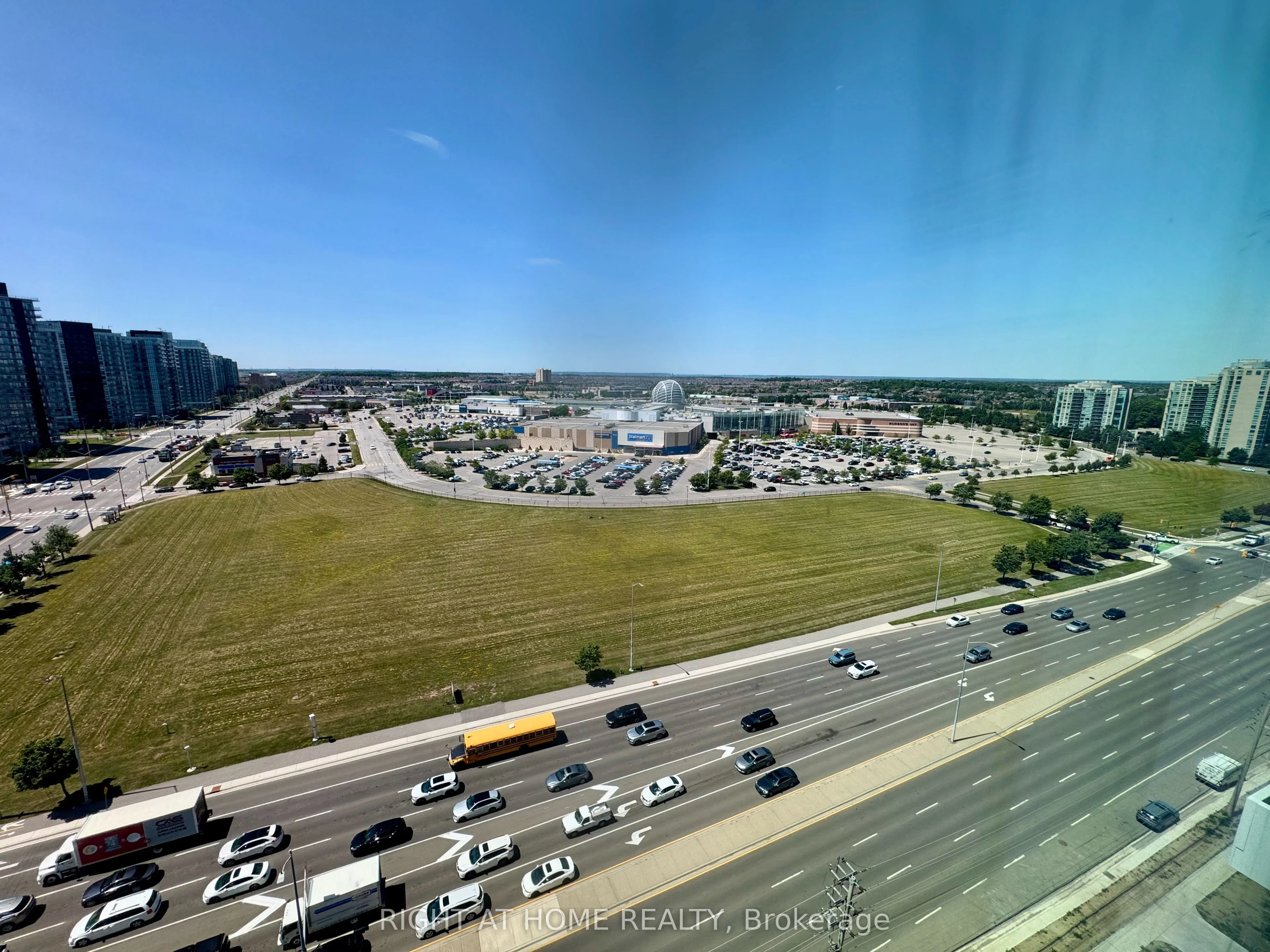 2485 Eglinton Ave W Avenue #1219, Mississauga, ON L5M 2T1