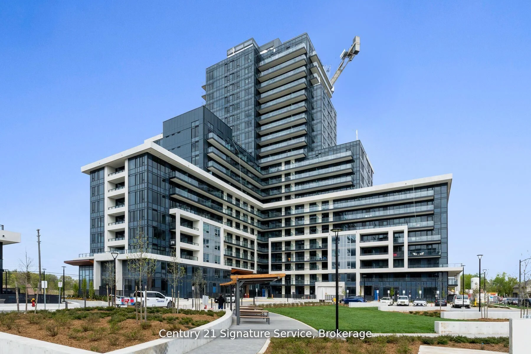 Condo Apartment in Oakville