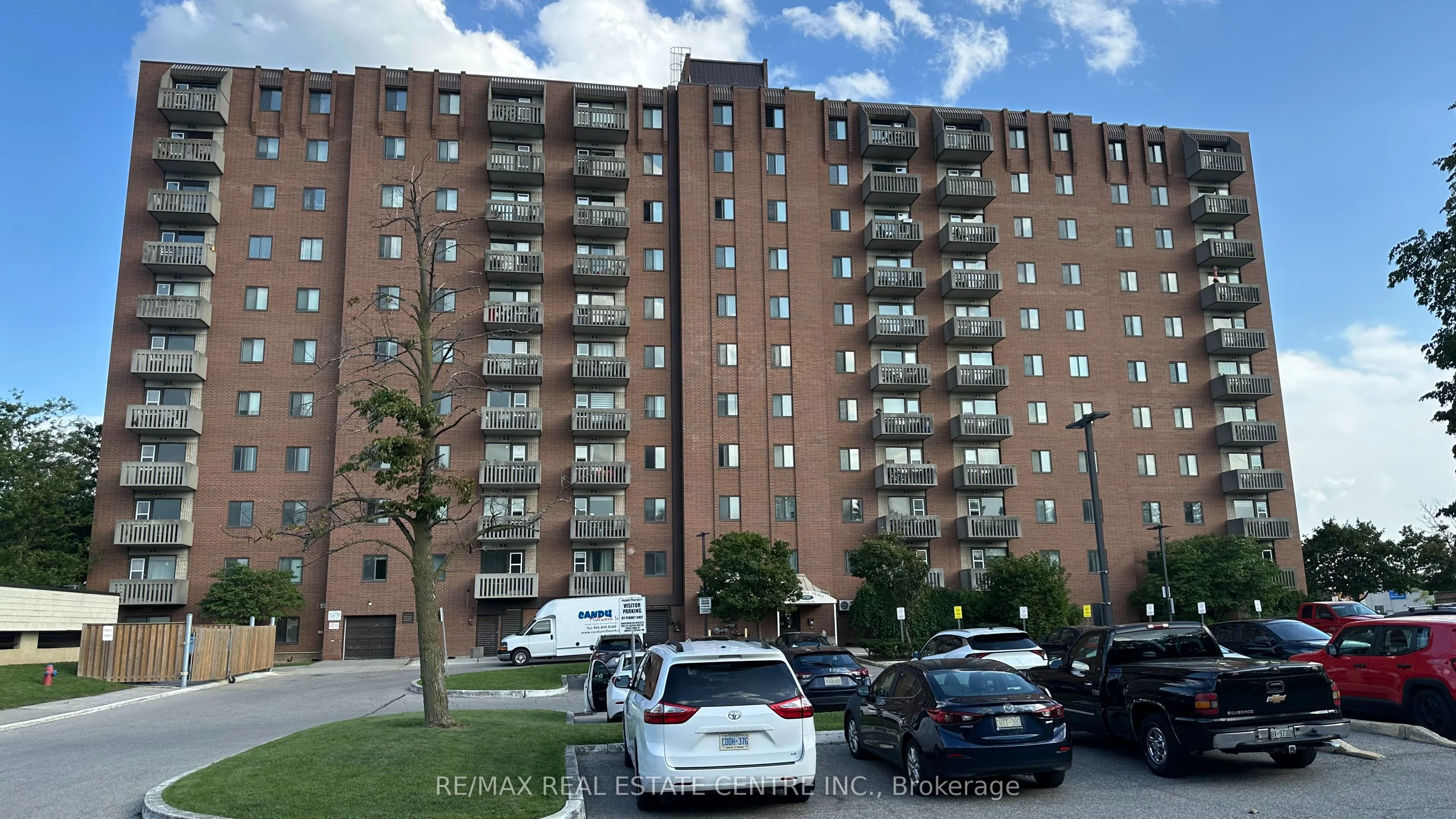 6720 Glen Erin Drive 509, Mississauga, ON L5N 3K8