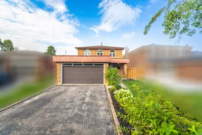 Detached in Mississauga