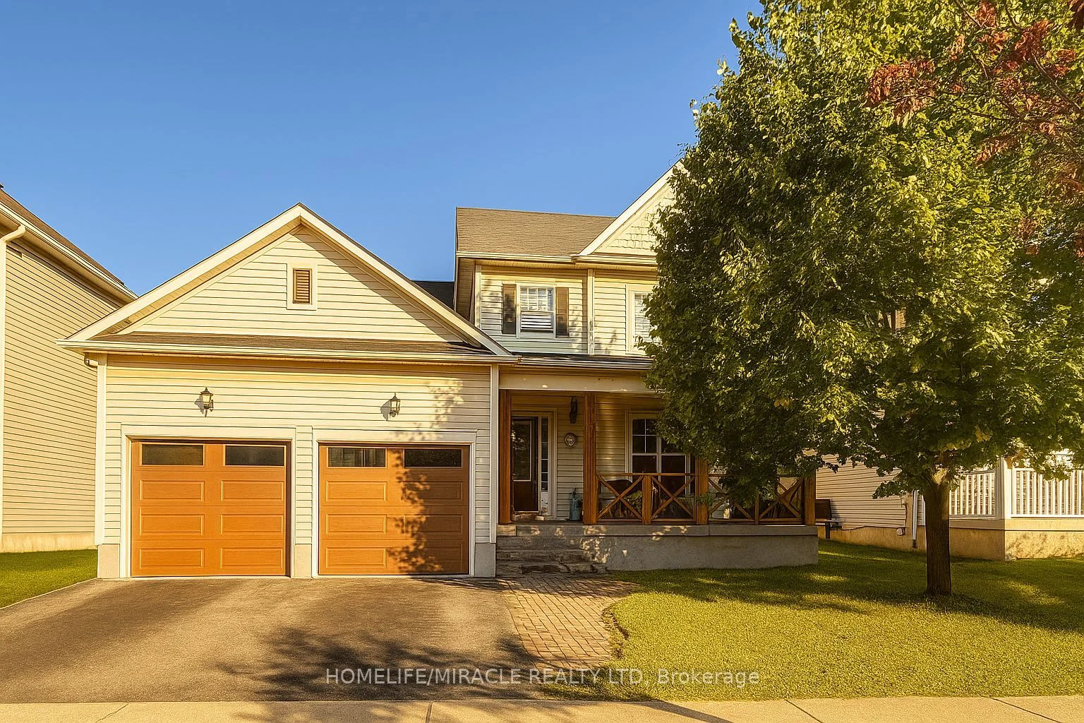17 Bonnette Street, Halton Hills, ON L7J 2Z8