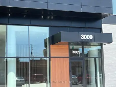 Condo Apartment in Mississauga