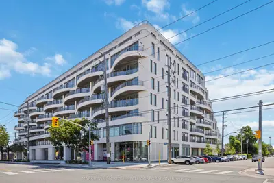 Condo Apartment in Toronto