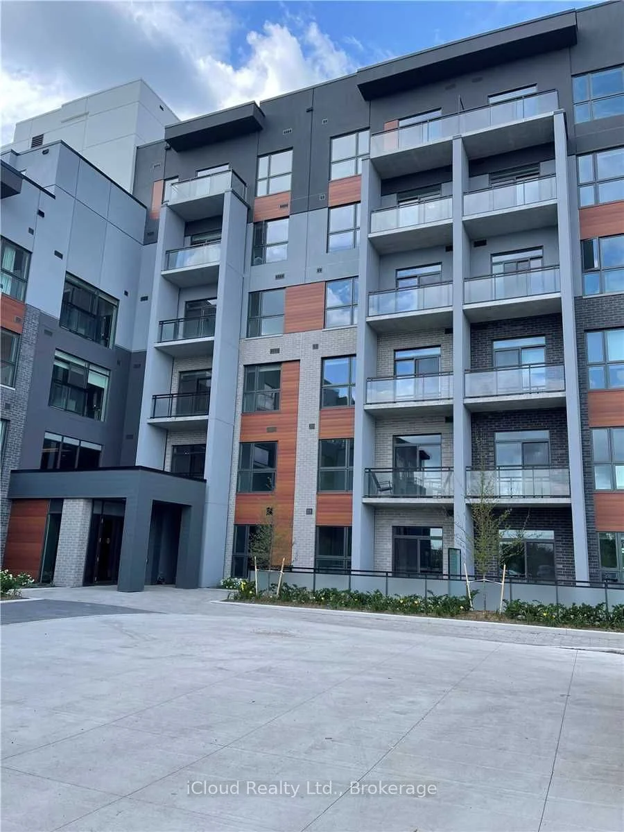95 Dundas Street W 504, Oakville, ON L6M 5N3