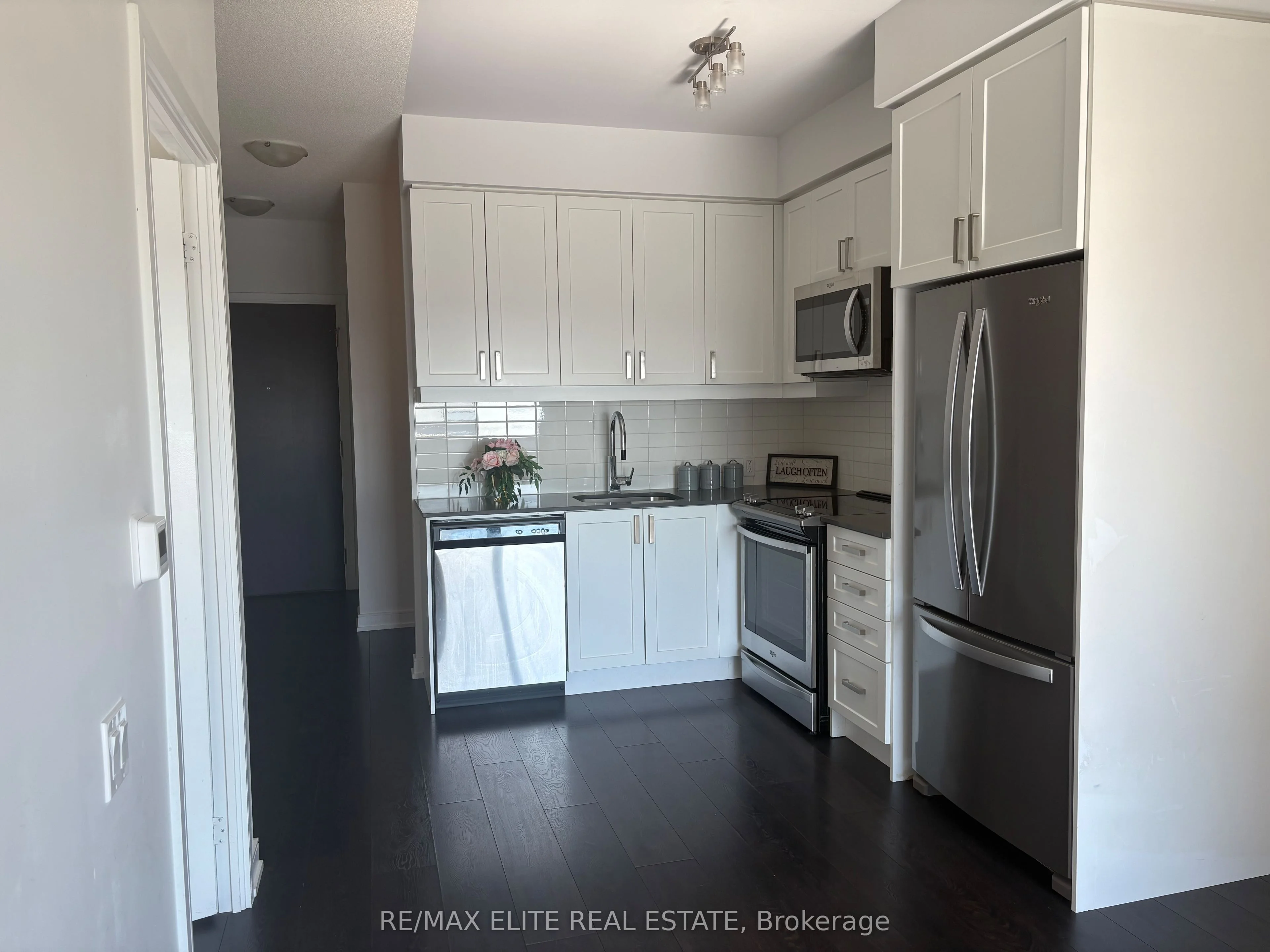 8 Nahani Way 2719, Mississauga, ON L4Z 4J8