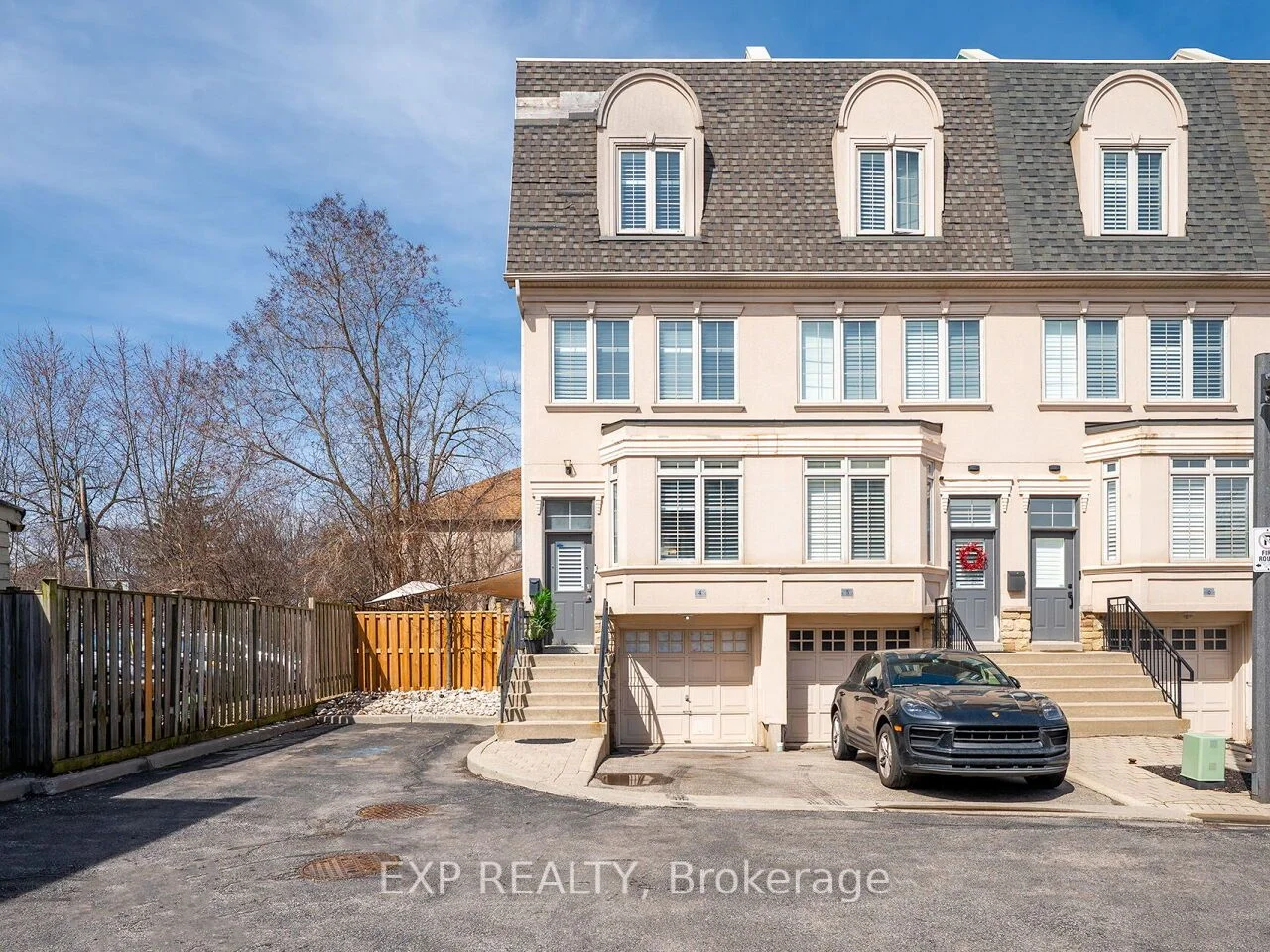 2351 Lakeshore Road W 4, Oakville, On L6l 1h4