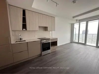 Condo Apartment in Mississauga