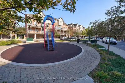 Condo Townhouse in Brampton