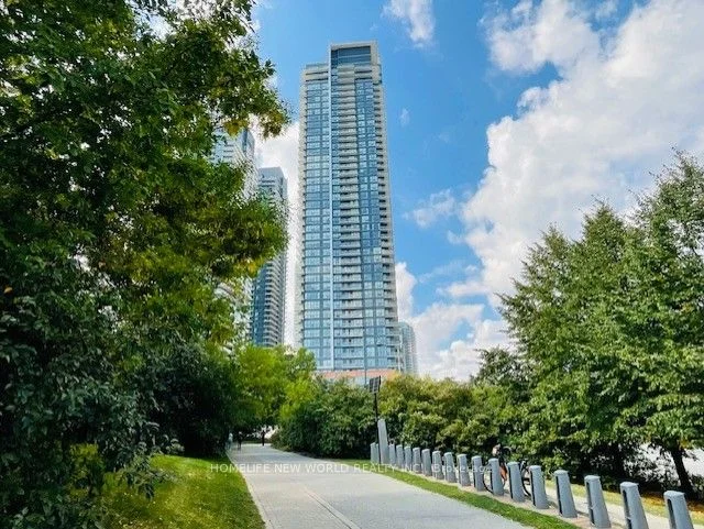 2200 Lake Shore Boulevard W 1109, Toronto W06, ON M8V 1A4