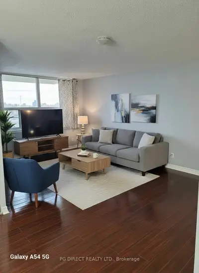 Condo Apartment in Toronto