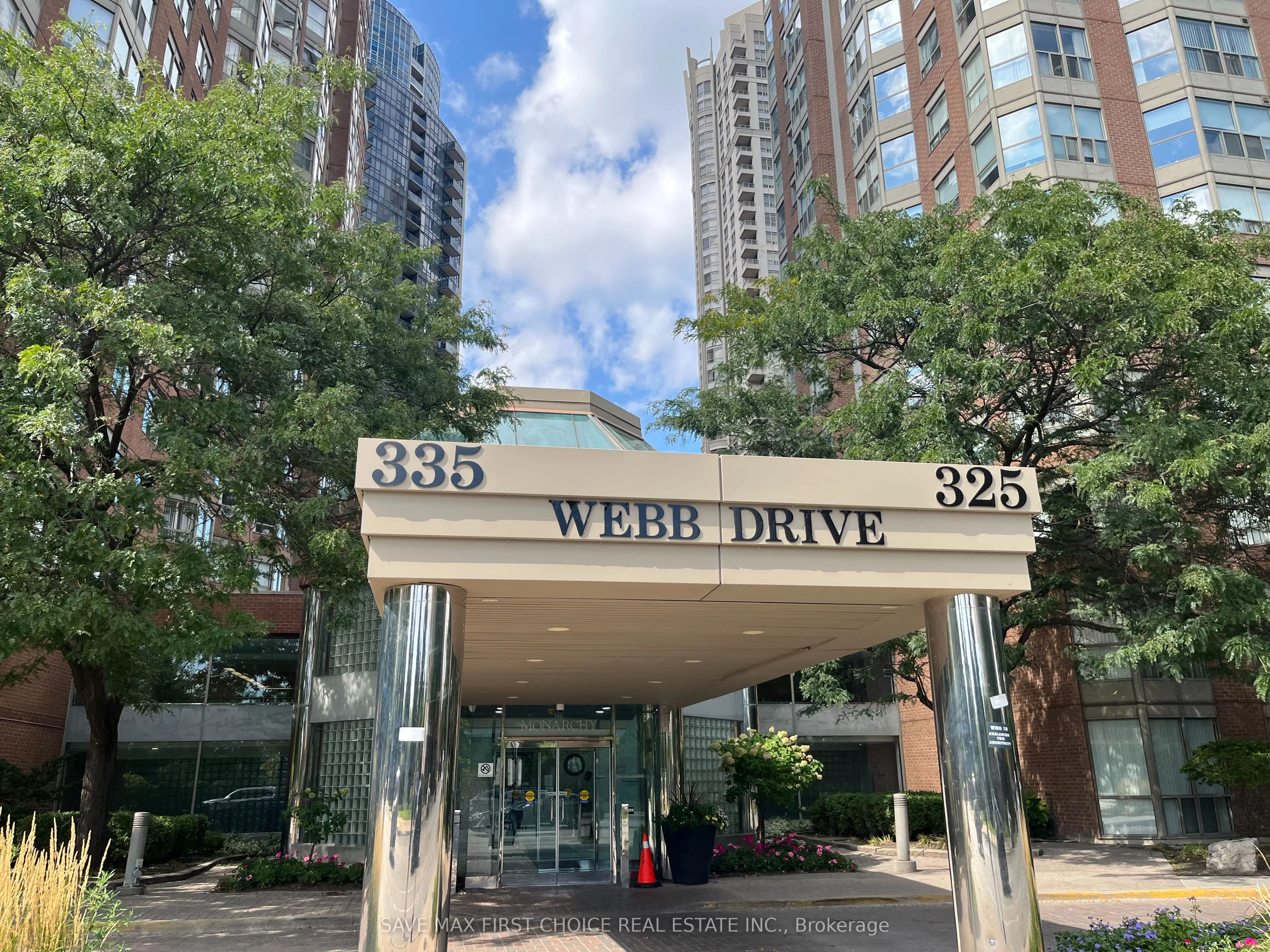335 Webb Drive 908, Mississauga, ON L5B 3Z9