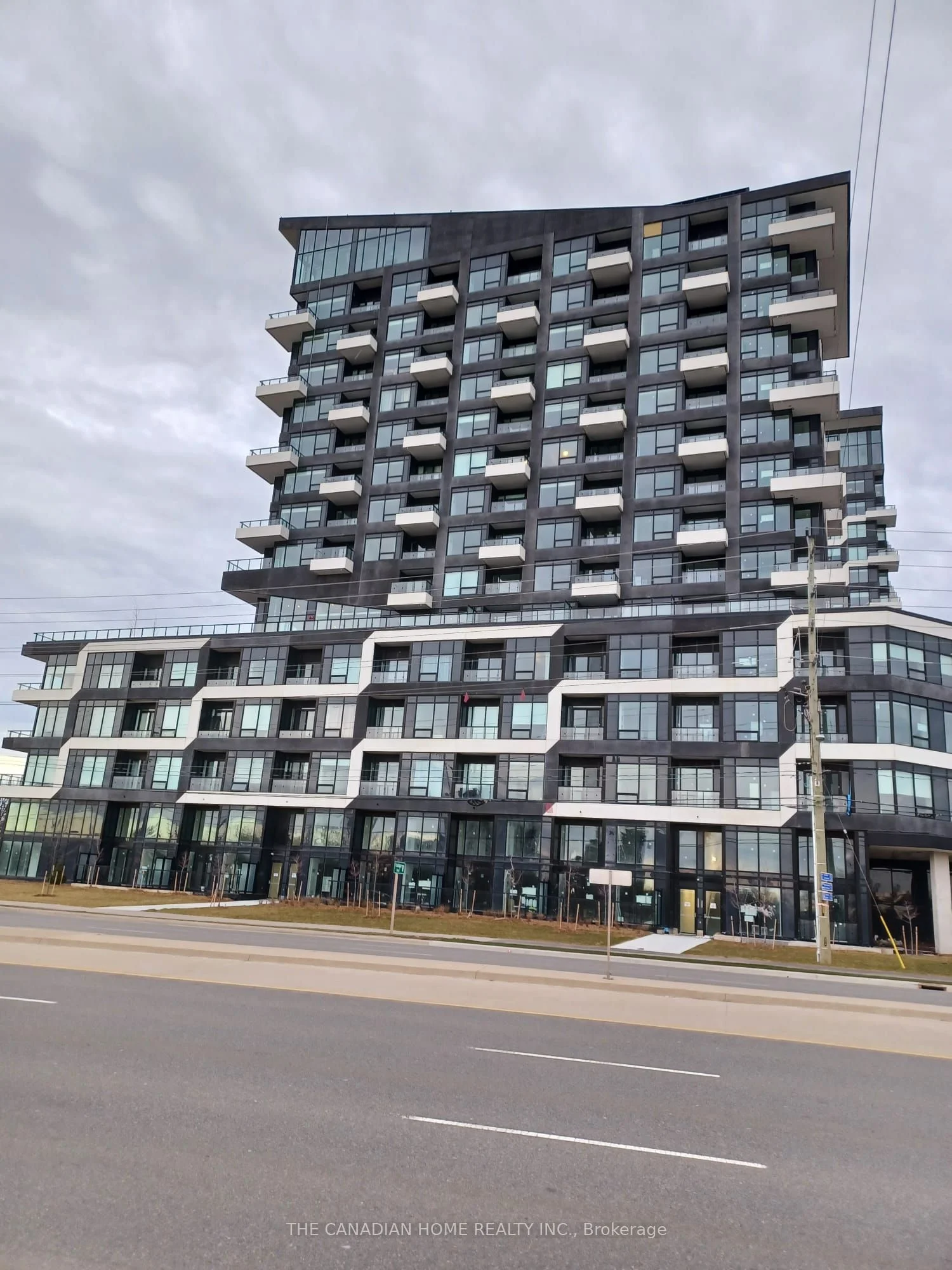 2489 Taunton Road 1315, Oakville, ON L6H 3R9