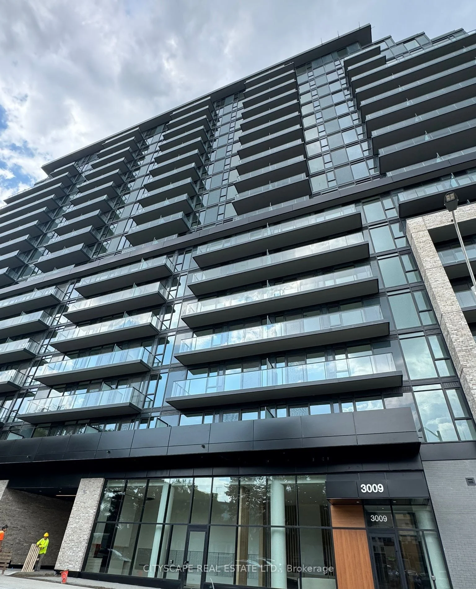3009 Novar Road 1709, Mississauga, ON L5B 0P9