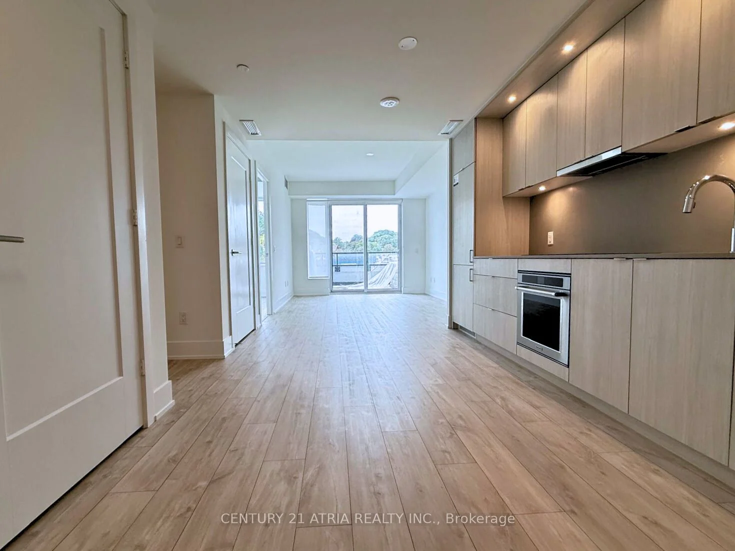 259 The Kingsway 213, Toronto W08, ON M9A 0G2