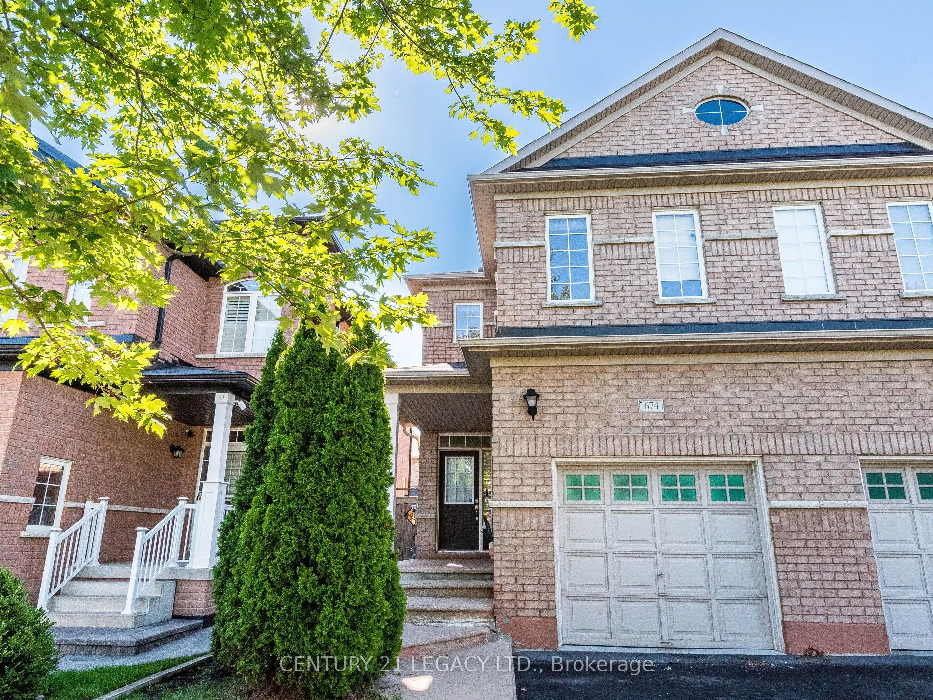 674 Coach Drive SE, Mississauga, ON L5R 0C6