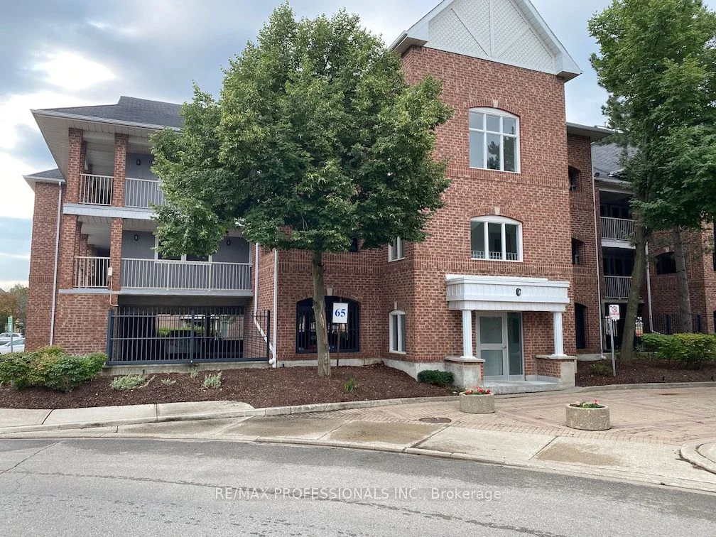Condo Apartment in Mississauga