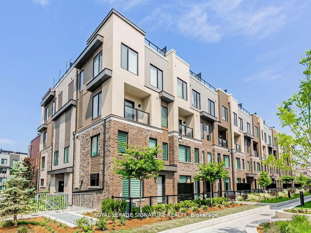 3550 Colonial Drive 24, Mississauga, ON L5L 0C1