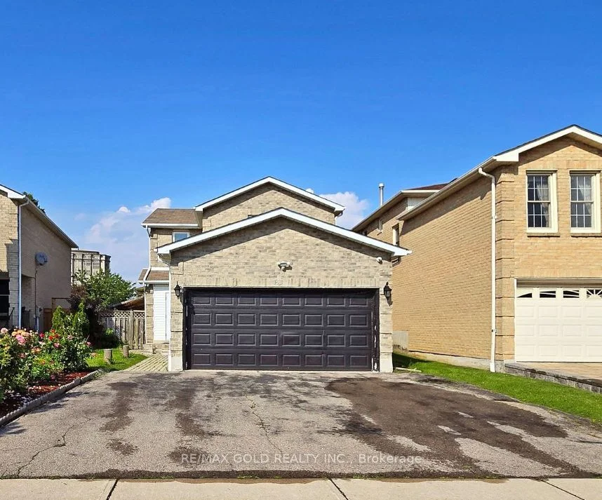 353 Kingsbridge Garden Circle UPPER, Mississauga, ON L5R 1K9