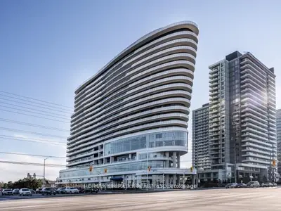 Common Element Condo in Mississauga