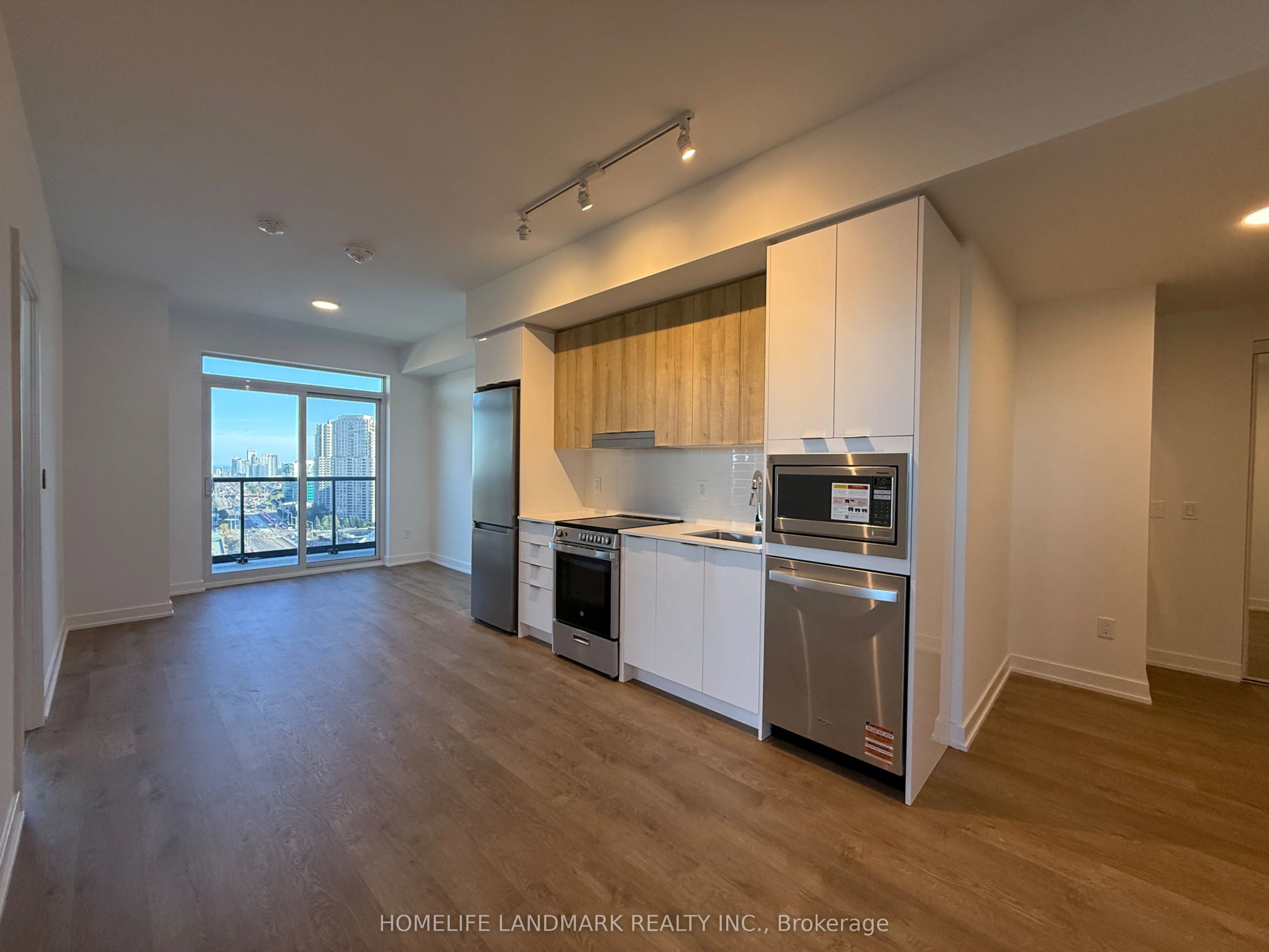5105 Hurontario Street 1702, Mississauga, ON L4Z 0C9